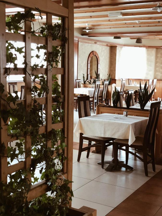 Hotel Kupres 쿠프레스 외부 사진
