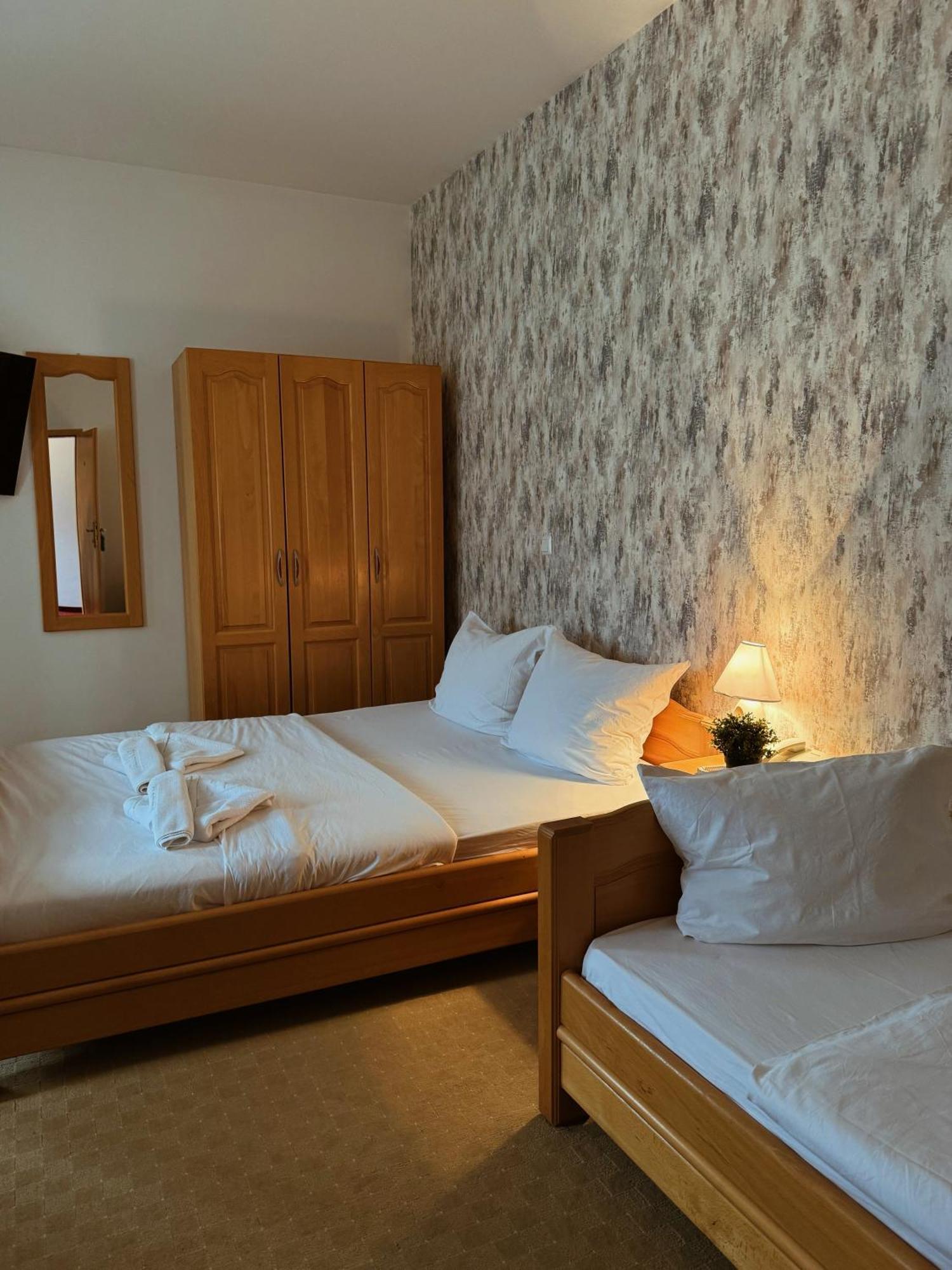 Hotel Kupres 쿠프레스 외부 사진