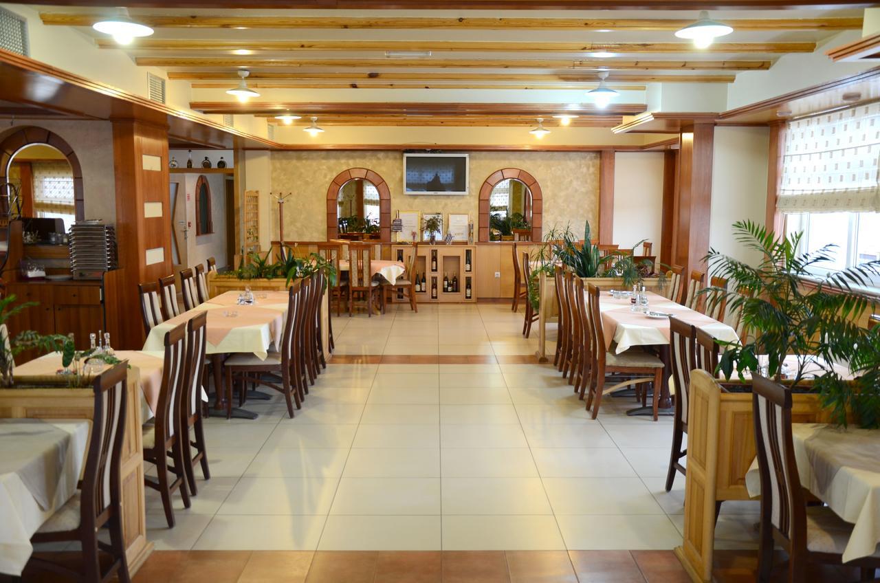 Hotel Kupres 쿠프레스 외부 사진